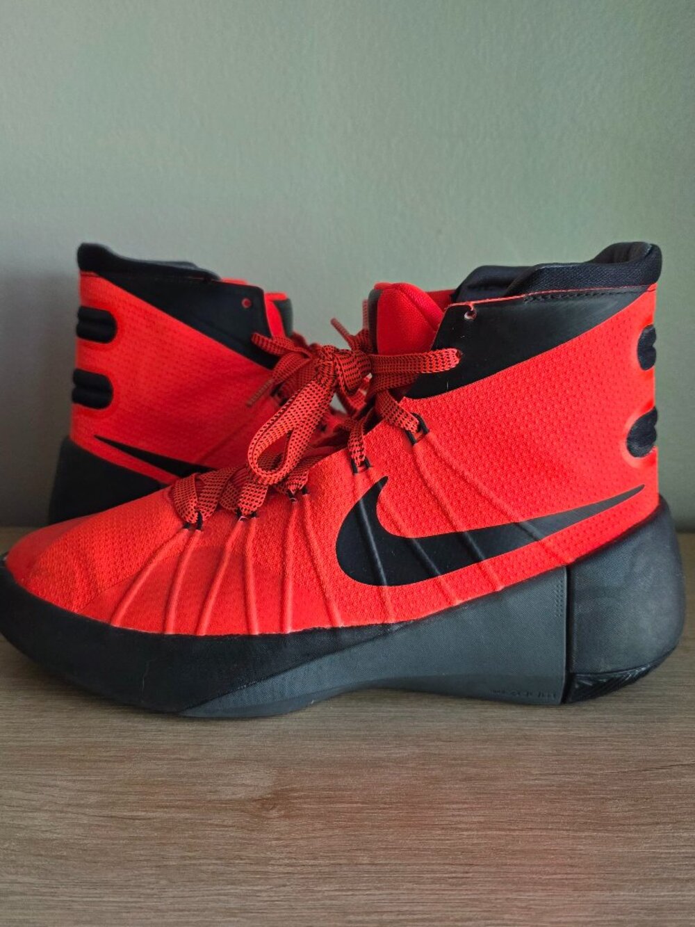 Nike Hyperdunk 2015 Bright Crimson Basketball Shoes Youth 5Y